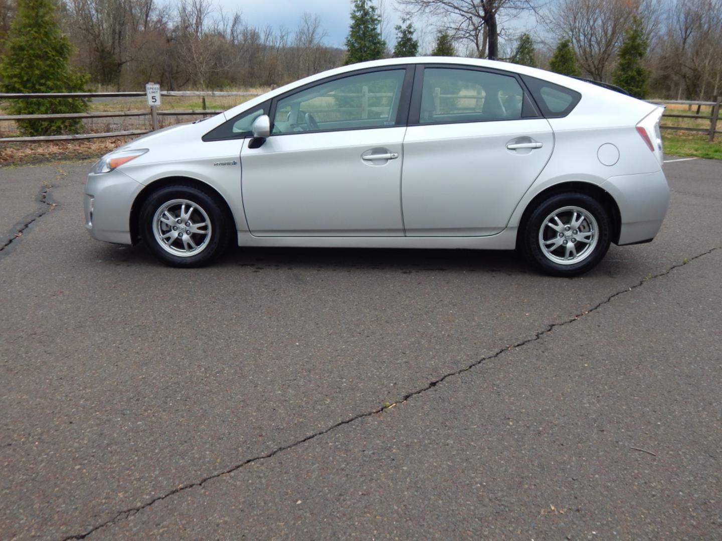 2010 Silver /Gray Leather Toyota Prius IV (JTDKN3DU1A0) with an 1.8 liter 4cyl hybrid engine, CVT Automatic transmission, located at 6528 Lower York Road, New Hope, PA, 18938, (215) 862-9555, 40.358707, -74.977882 - Here for sale is a 2010 Toyota Prius 4 hatchback. Under the hood is a strong running 1.8 liter 4 cylinder hybrid engine which puts power to the front wheels via a smooth transmission. Features include; Gray leather interior, keyless entry, 2 master keys, cruise control, tilt steering wheel, cold A - Photo#1